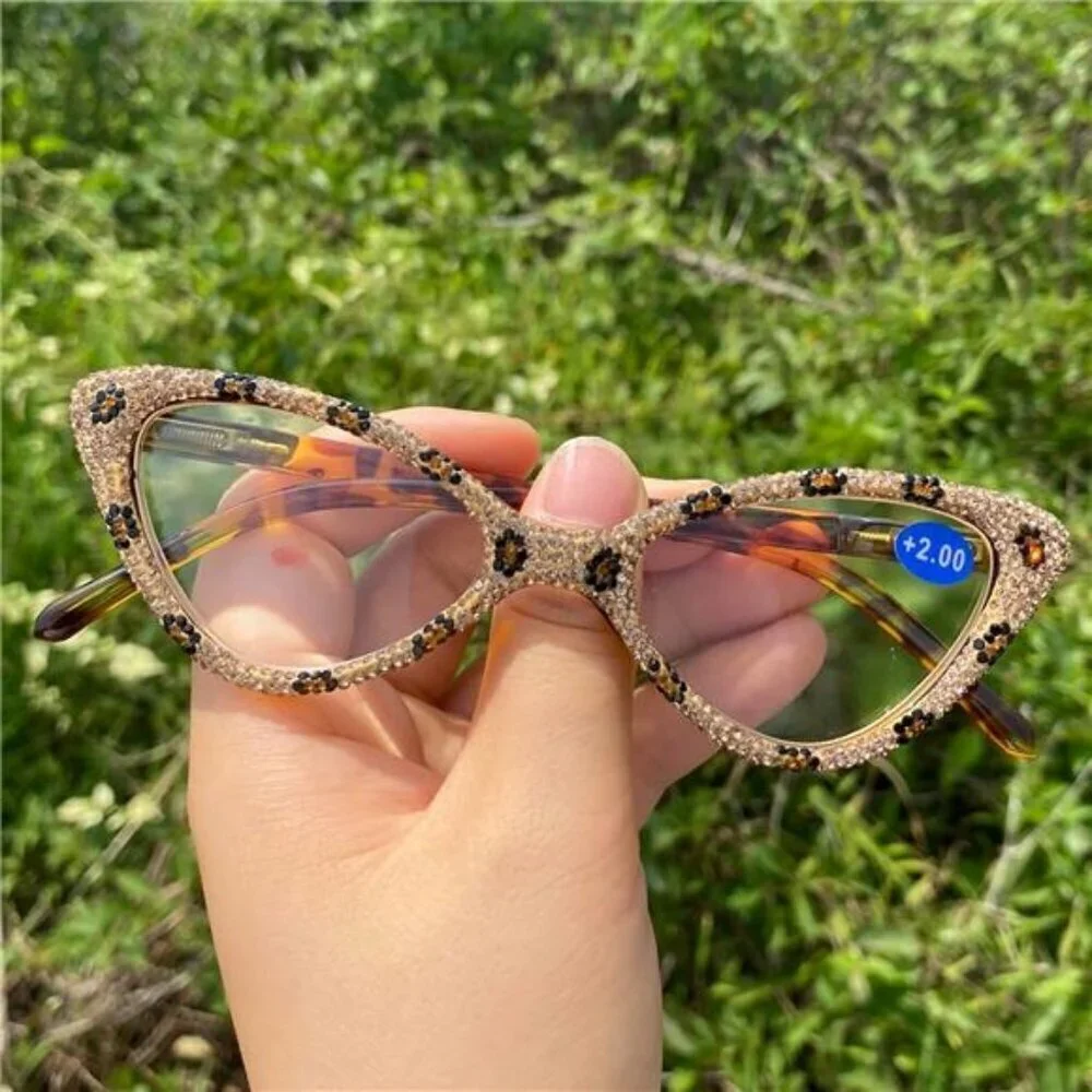 Leopard Rhinestone Cat-Eye Glasses – Retro  Frames with Leopard Accents X1.5 Mag